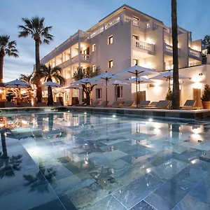 Le Mirage 4*, Le Lavandou França