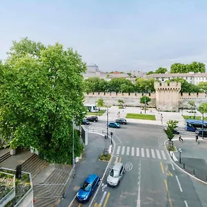 Ibis Centre Gare 3*, Avinhão França