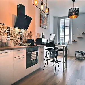 https://appartement-neuf-hyper-centre-saint-ferreol.fr-provencehotel.com