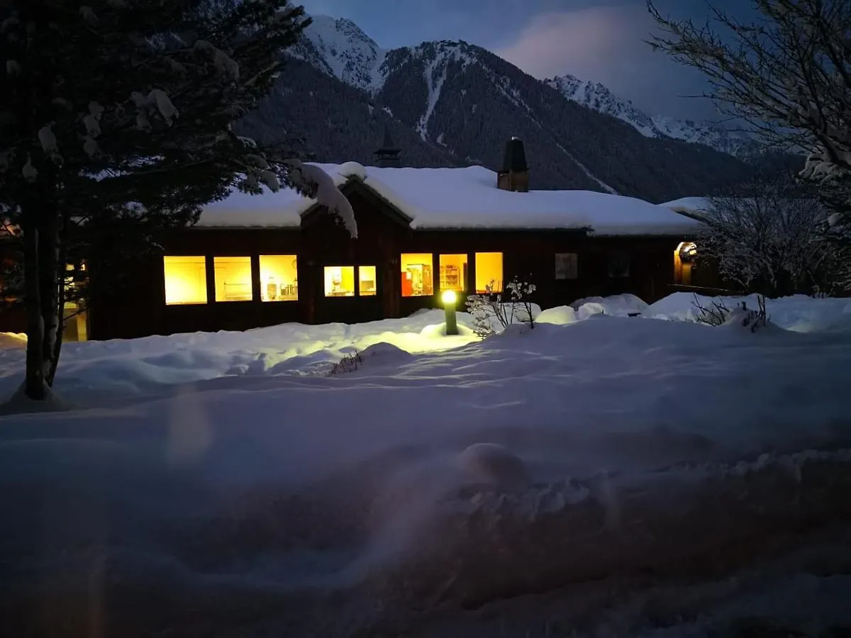 Hostel Auberge De Jeunesse Hi Chamonix