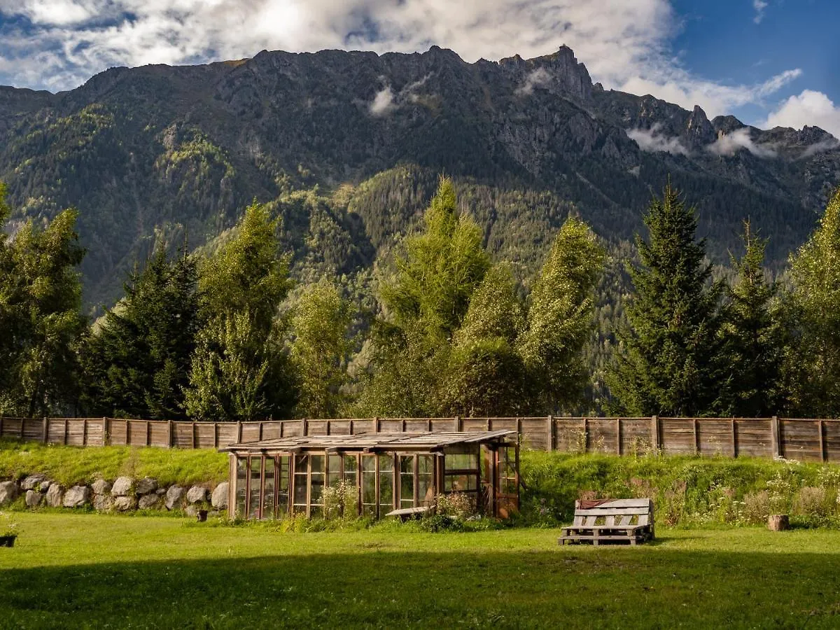 Auberge De Jeunesse Hi Chamonix 0*,  France