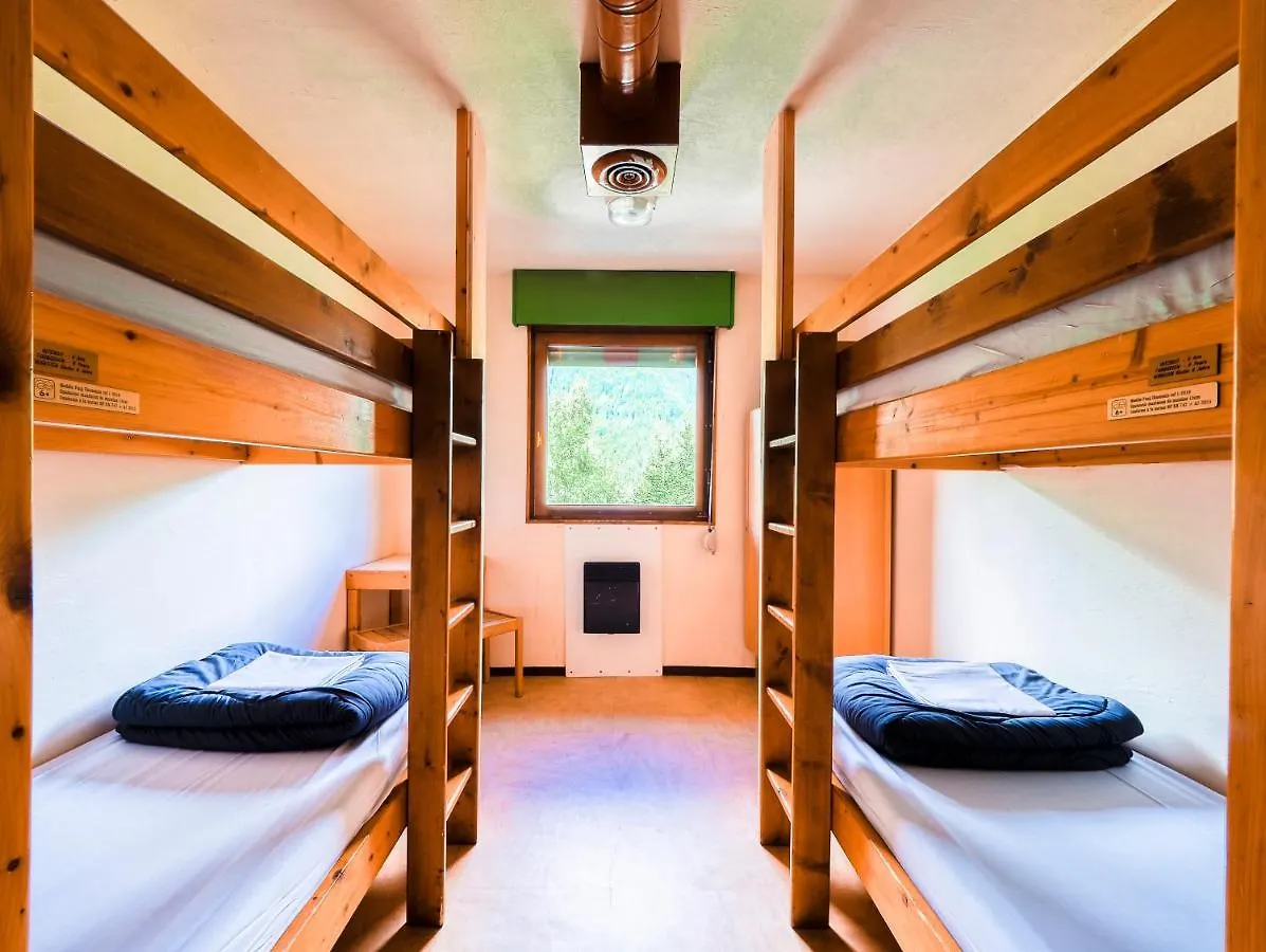 Auberge De Jeunesse Hi Chamonix 0*,
