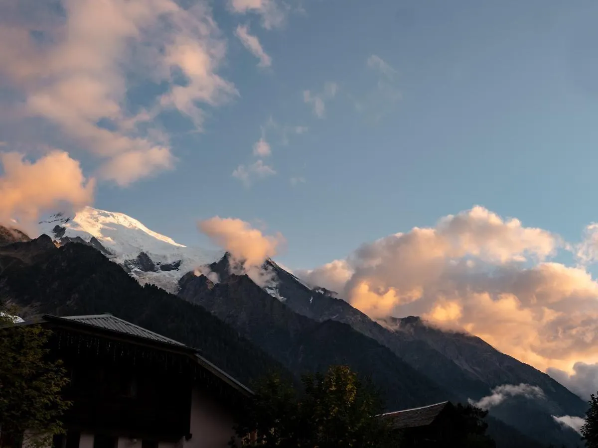 Hostel Auberge De Jeunesse Hi Chamonix